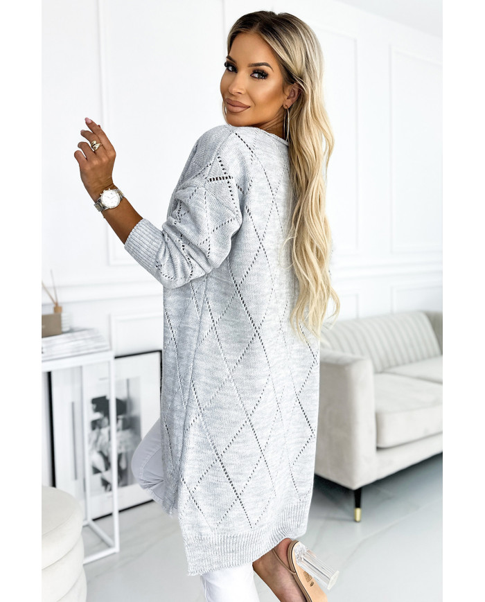 Cardigan - sveterový kardigán s dlhším chrbtom a priehľadným diamantovým vzorom - ŠEDÝ